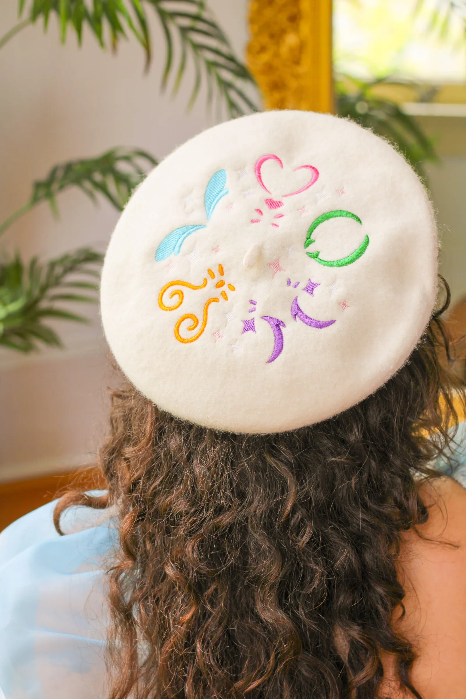 Mew Marks Embroidered Beret!
