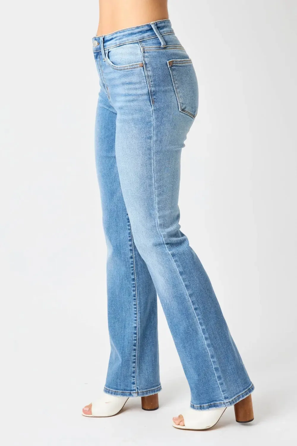 Women's Jeans - Full Size Mid-Rise Waist Straight leg by Judy Blue